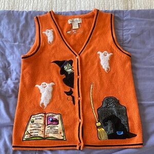 Vintage Halloween Vest 🎃